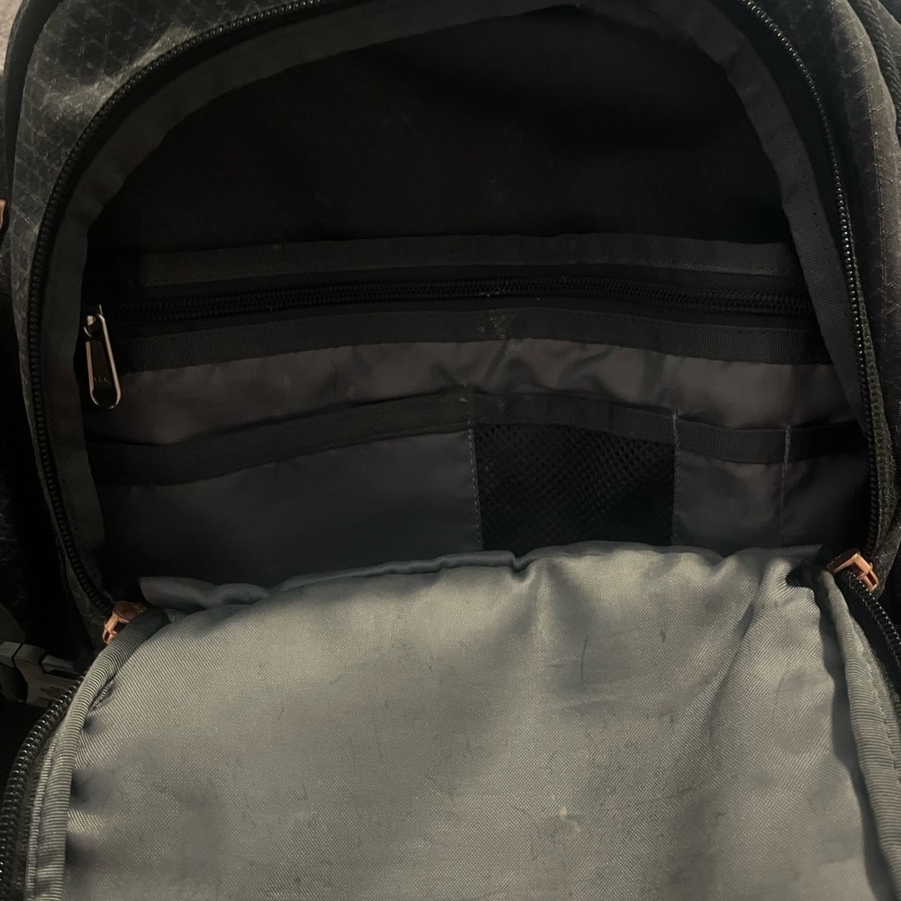 northface recon backpack - Picture 2 of 6